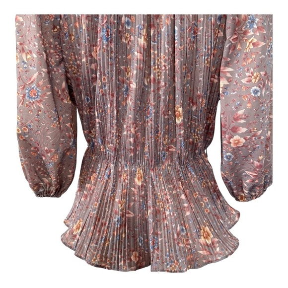 Vintage 70s Gray Floral Keyhole Ruffled Pleated Peplum Chiffon‎ USA Union Made - Picture 8 of 16